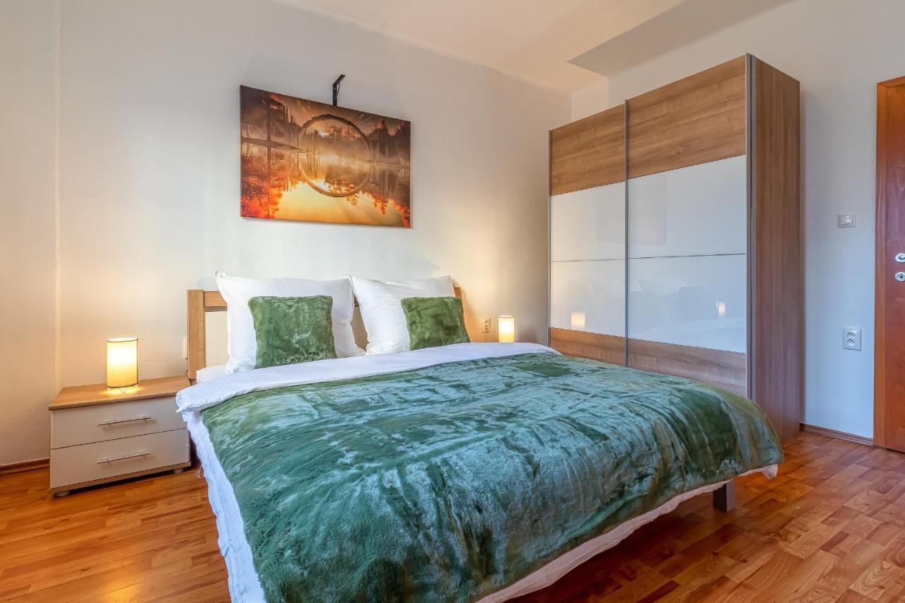 Apartament Cosy Flat Close To